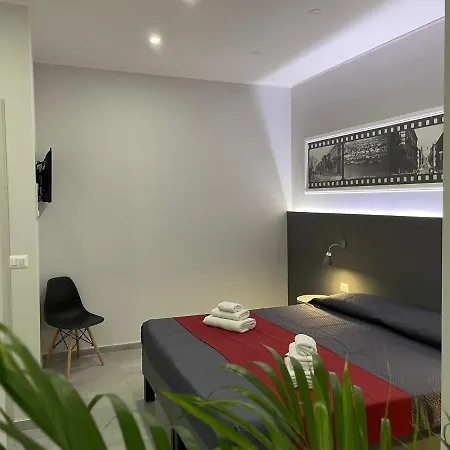 Pacini 88 Rooms And Apartment Catania Centro Exterior photo