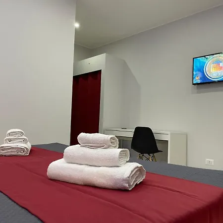 Pacini 88 Rooms And Apartment Catania Centro Exterior photo